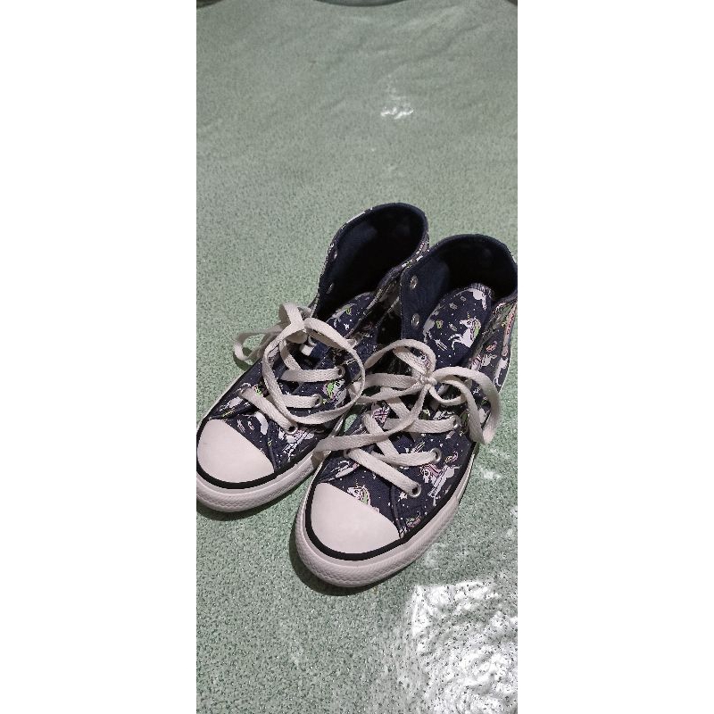 sepatu sneakers unicorn // sepatu anak Converrse unicorn preloved