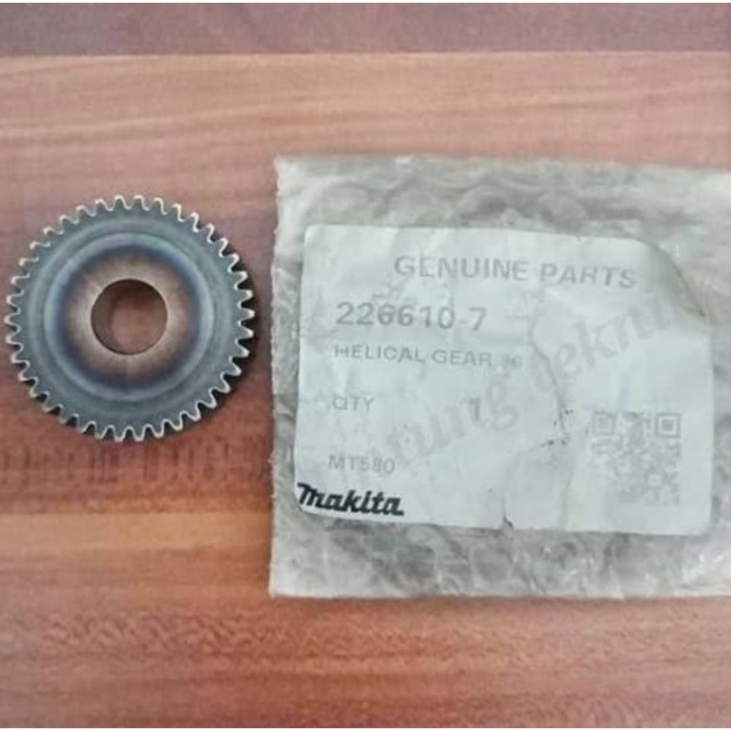 Gear MT 580 / MT 583 Original part for Maktec Gergaji Listrik
