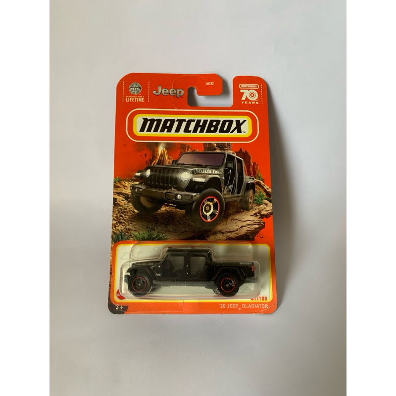 Matchbox Jeep gladiator hitam