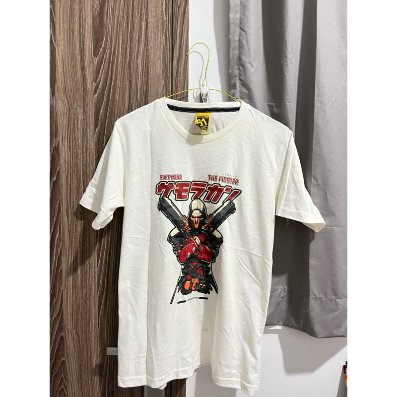 Preloved Kaos SixtyOne