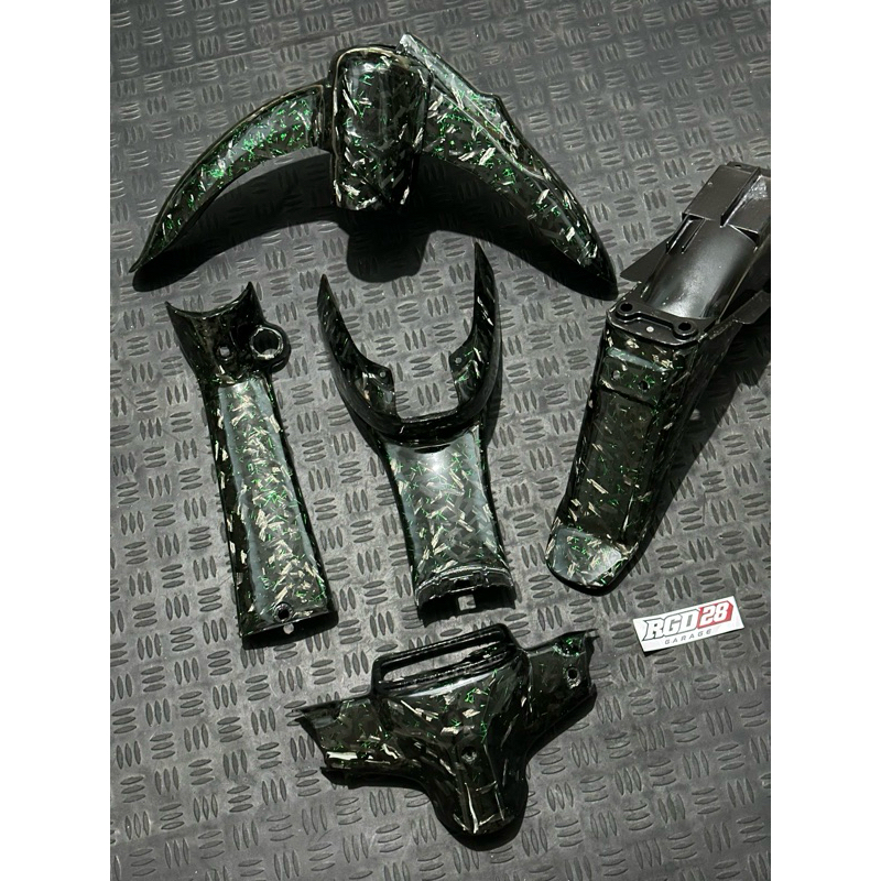 body fizr forget hijau set spakbor 125z bahan original yamaha