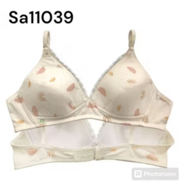 #D Sa11039 bra branded NEVADA size 32 berbusa tanpa kawat