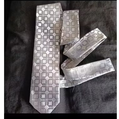 Dasi Pria/ Dasi Kantor/ Dasi Pesta pria