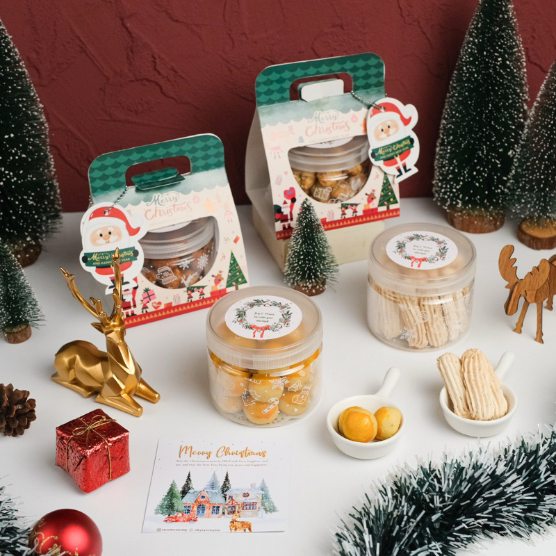 

SANTA HAMPERS hampers natal christmas hampers kue kering