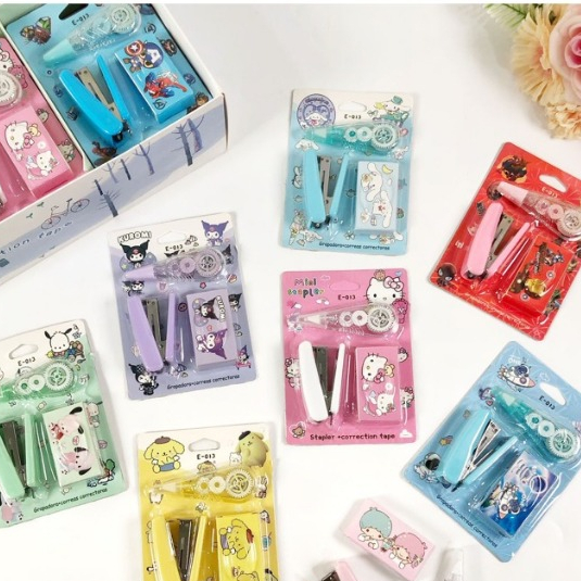 

STATIONARY SET STAPLER STAPLES SET TIPE X KARAKTER SANRIO/KADO SANRIO LOVERS/KADO BESTIE PACAR