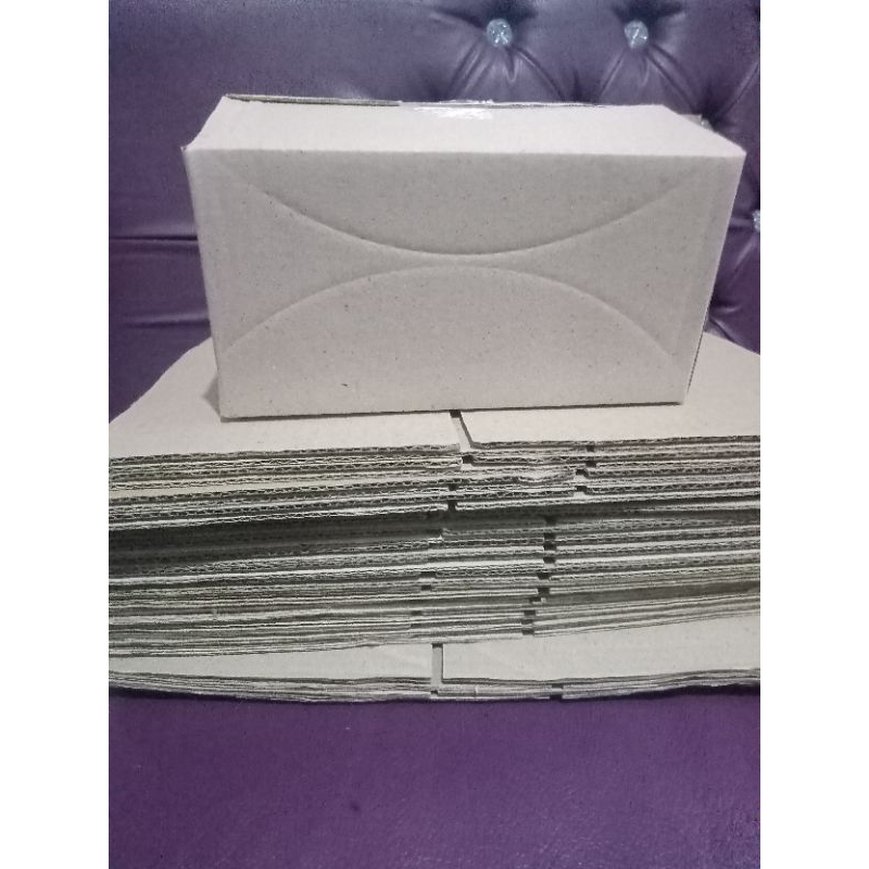 

KARDUS TAMBAHAN UKURAN 20 x 15 x 10 CM