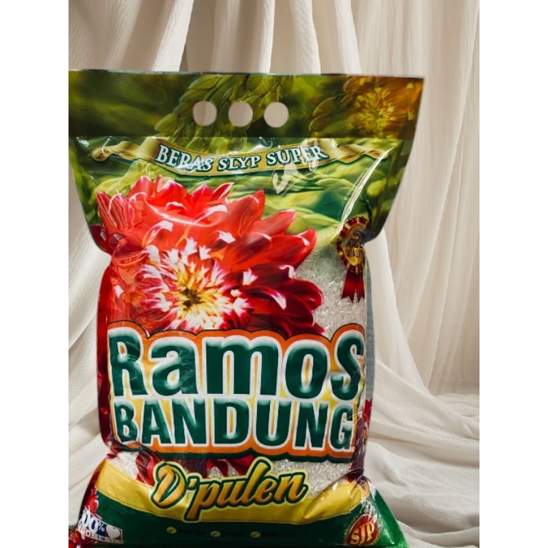 

BERAS BEAS PREMIUM RAMOS BANDUNG KEMASAN 5 KG LIMA KILO MURAH PUTIH BERSIH BERKUALITAS MEKAR PULEUN