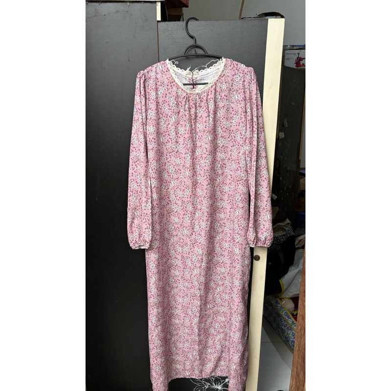 Gamis Bunga Kecil