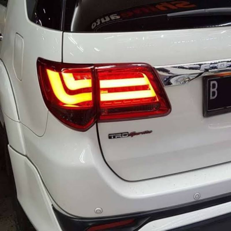 Stoplamp Grand Fortuner 2012-2015