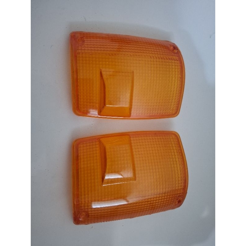 Mika sen panther tahun lama kanan kiri