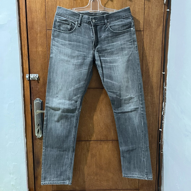 Tira Jeans Celana Panjang Pria
