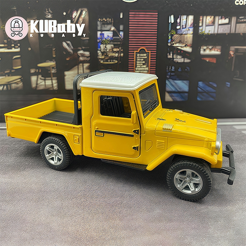 

IKUBABY 1:32 Model Mobil Mainan Mobil Mainan Anak-anak Mainan Mobil Mainan Anak Laki-laki toyota