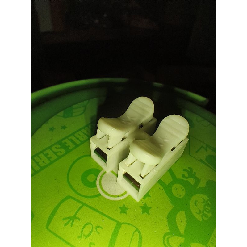 Konektor listrik 2 pin quick konek