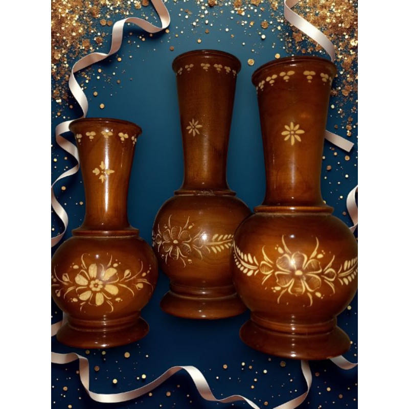 vas bunga ukir kayu jati