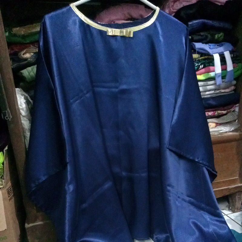 Batwing preloved