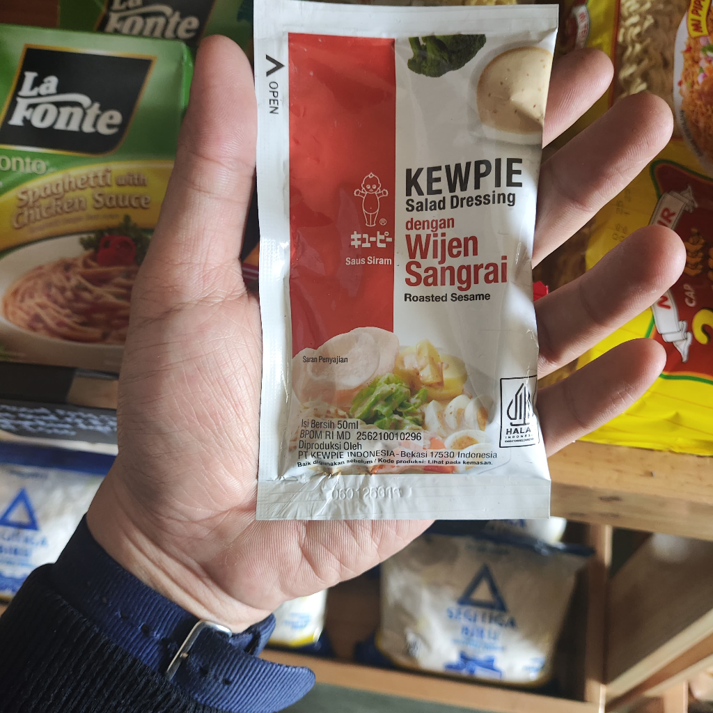 

Kewpie salad dressing wijen sangrai sachet - Sangkek.Sayur PALEMBANG