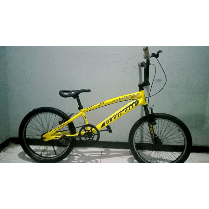 SEPEDA BMX UKURAN 20 SECOND/SEPEDA BMX BEKAS MASIH BAGUS ADA YANG MENGGUNAKAN REM BIASA DAN ADA YANG