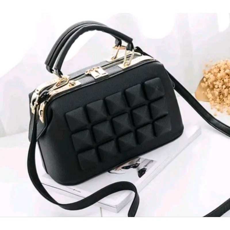 Tas wanita selempang/tas wanita hitam/tas selempang fashion