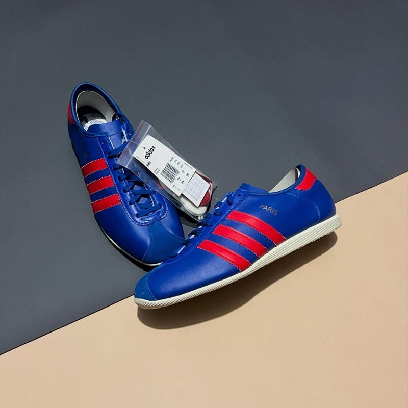 Adidas Paris