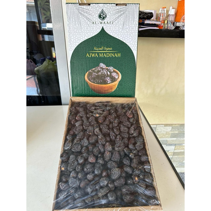 

kurma ajwa kemasan 1 kg kemasan repack unta