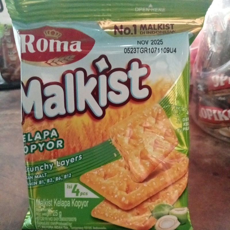 

Roma Malkist Kelapa kopyor 25 gr Rp 10.000/renteng