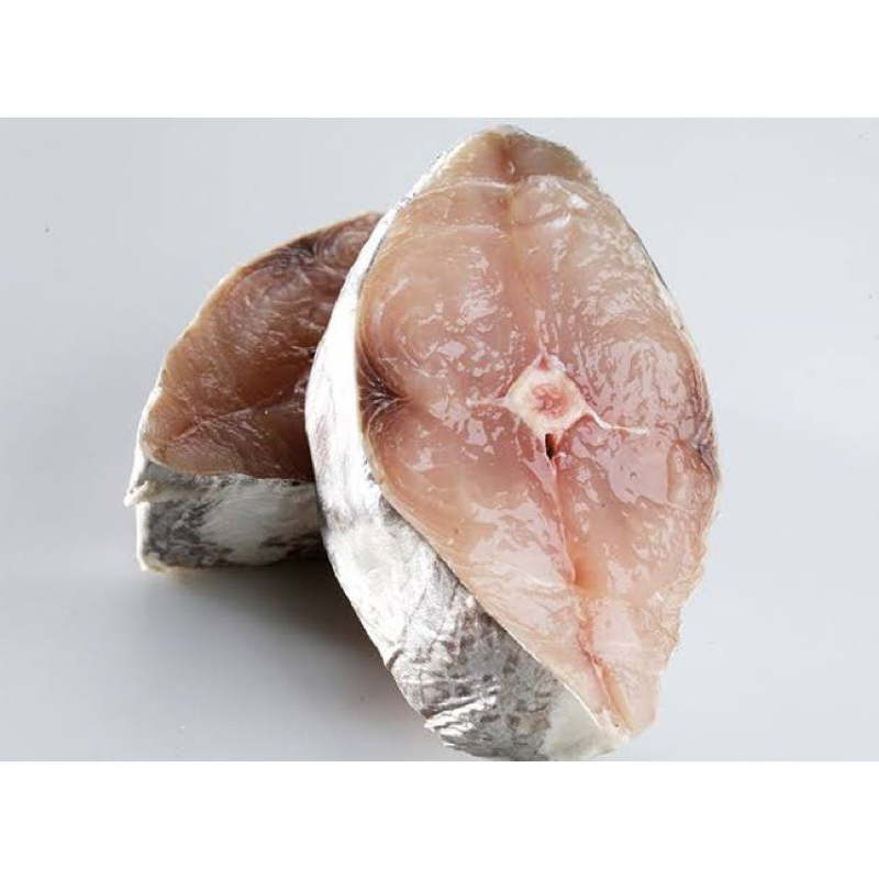 

IKAN TONGKOL STEAK CUT