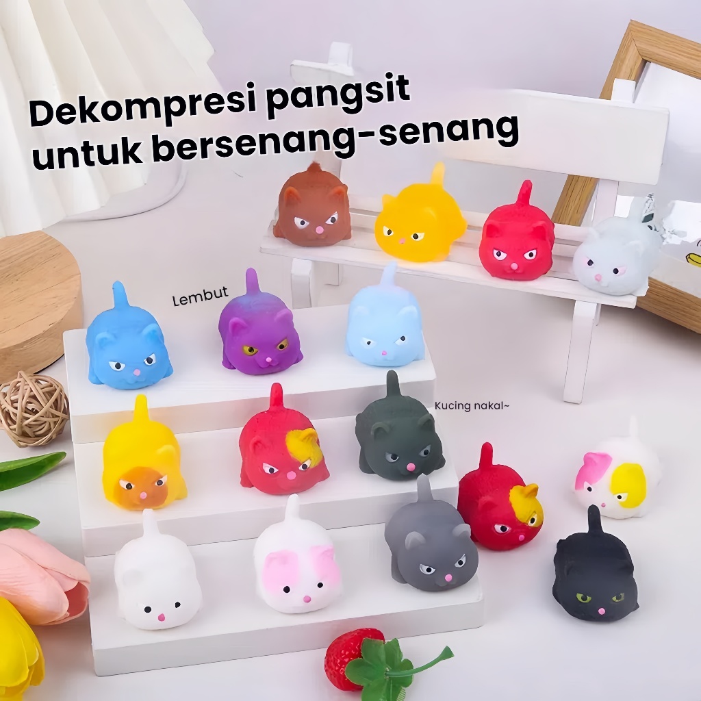 Toys / Cartoon naughty cat decompression dumplings pinch animal small gift toys bag blind box hole m