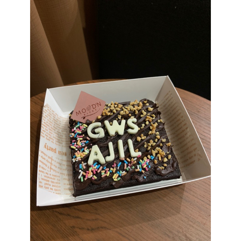 

brownies custom