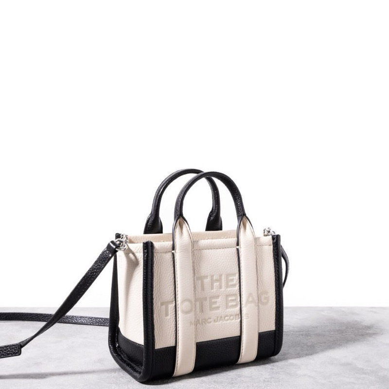 MJ The colorblock mini traveler tote bag leather 18x15x10 CM