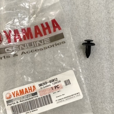 Baut Klip Rivet Spakbor Belakang Yamaha Mio J, Mio GT 90269-06812