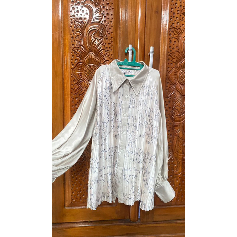 PRELOVED WEARING KLAMBY-LEXICA SHIRT (M/L)