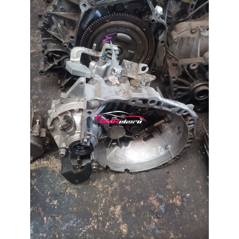 gearbox transmisi manual sigra,ayla 1000cc original