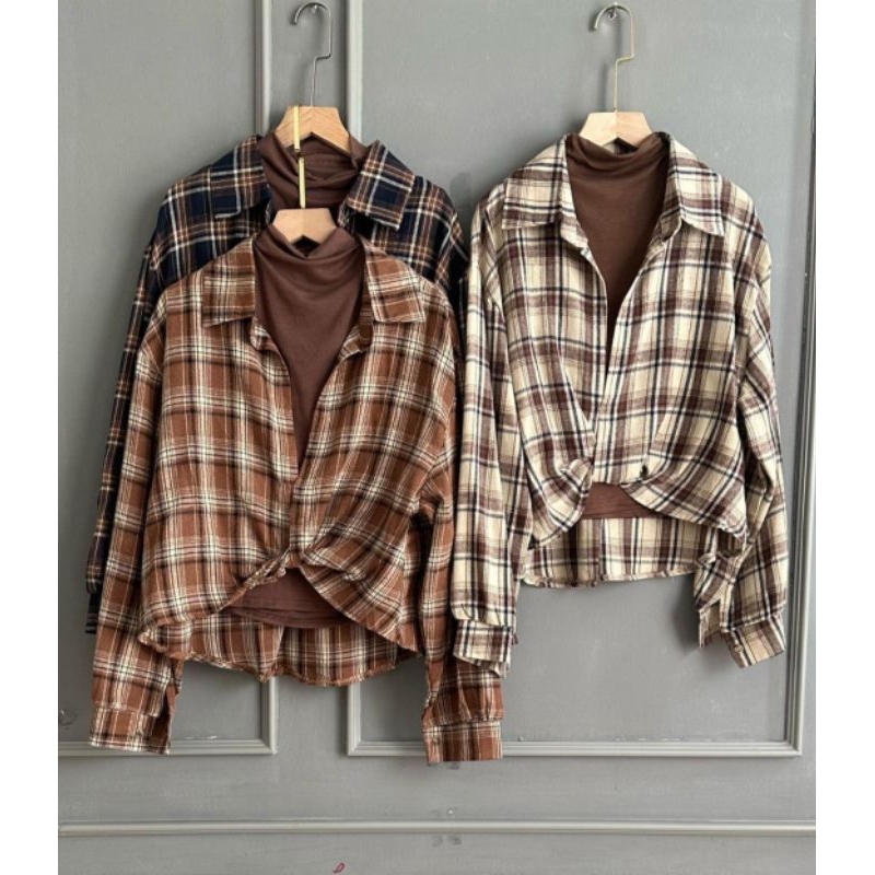 Kemeja Kotak-Kotak Wanita Lengan Panjang (navy)