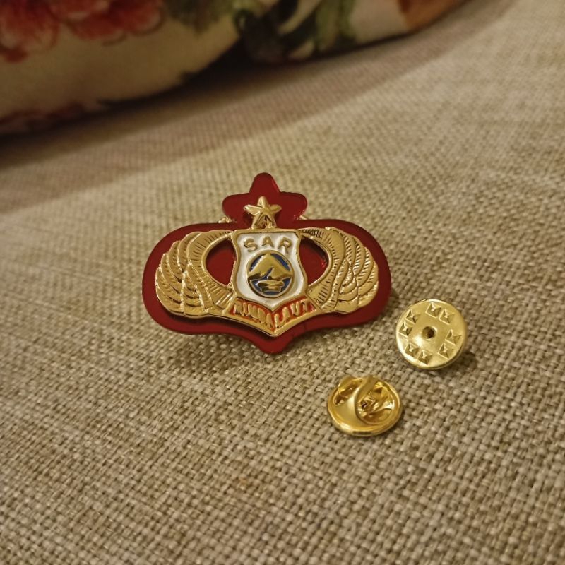 WING SAR / PIN RIMBA LAUT