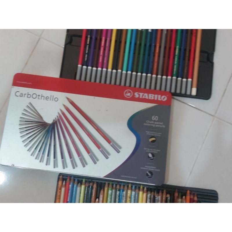 

Preloved Carbothello - Chalk pastel - Soft pastel