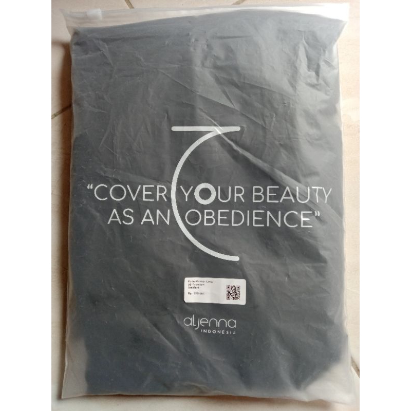 Aljenna Preloved Fuse Triangle Jetblack Premium