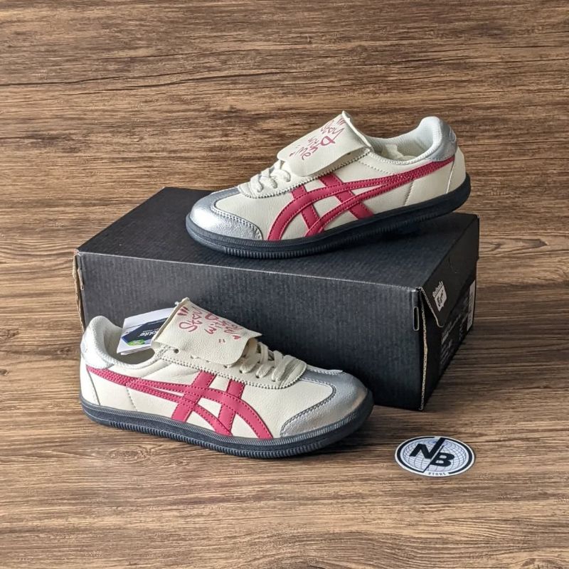 Onitsuka Tiger Stay With Me Premium