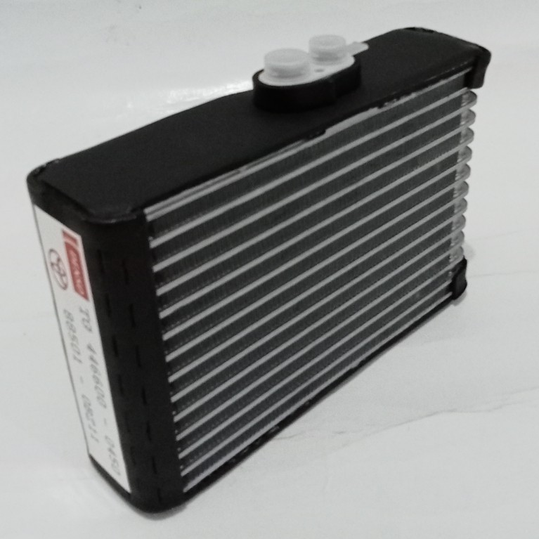 Evaporator Ac Mobil Avanza