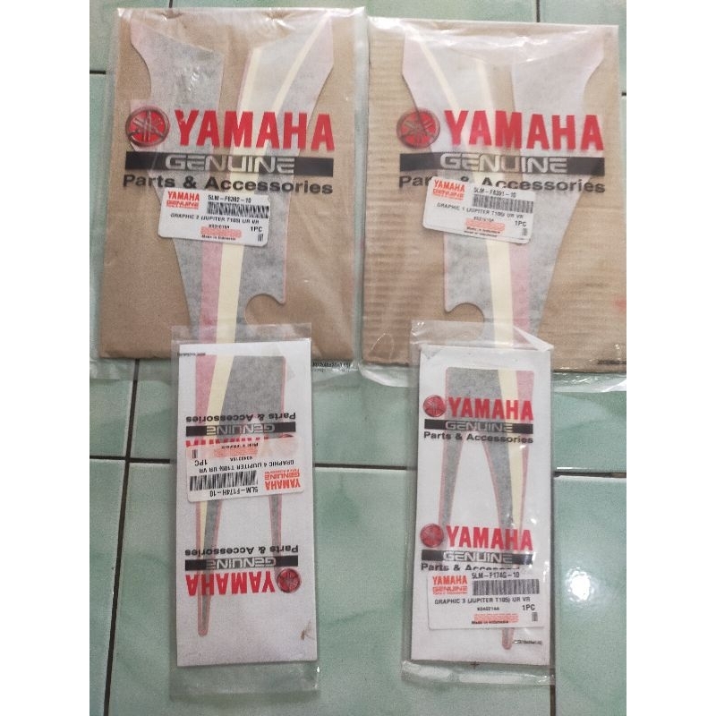 striping sticker graphic lis jupiter z 2004 merah original sayap dalam bawah