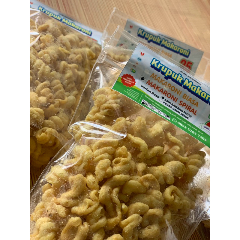 

Kerupuk Makaroni Spiral | Pedas Daun Jeruk | Asin Bawang Putih