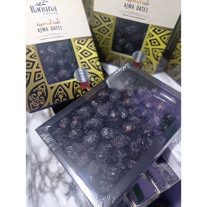 

Kurma Ajwa Premium Organic RANUNA 1 KG/Kurma Nabi/Kurma Ajwa