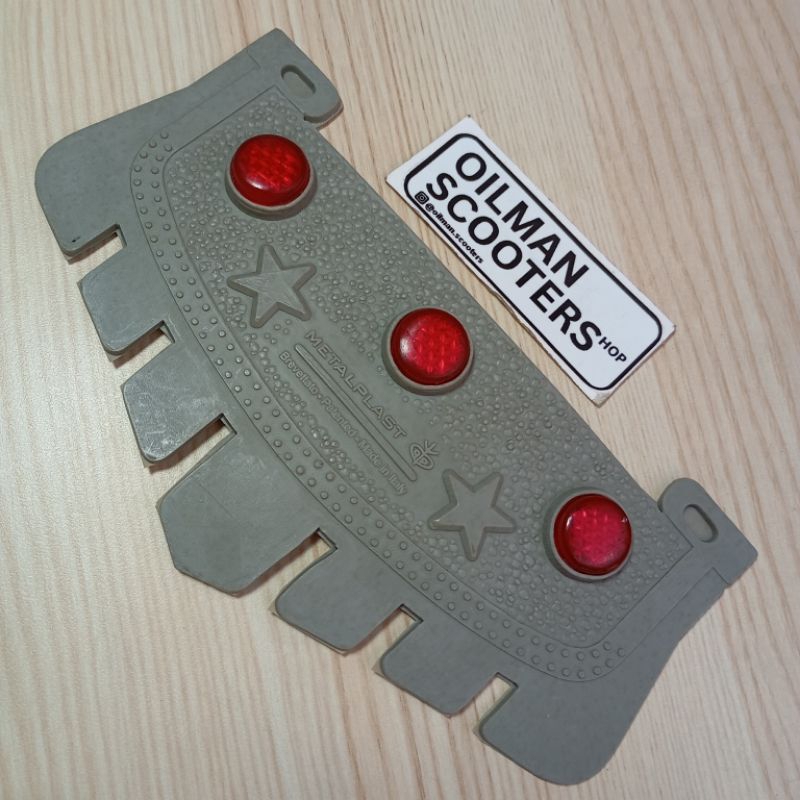 KARPET VESPA MATA KUCING METALPLAS KEPET VESPA KARET SPAKBOR VESPA