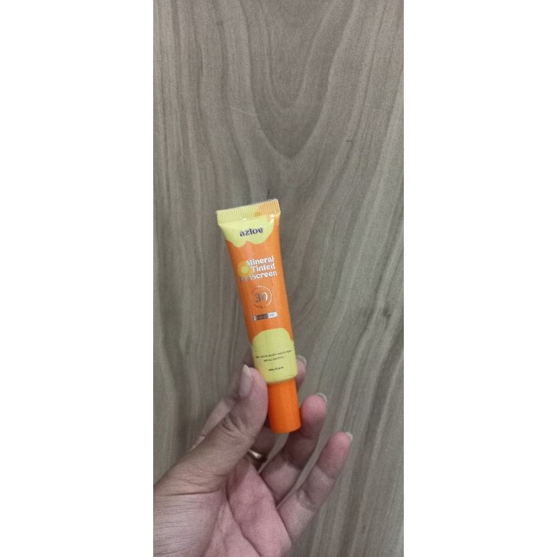 ❤️jaminan ori❤️tinted sunscreen azloe(prelov)