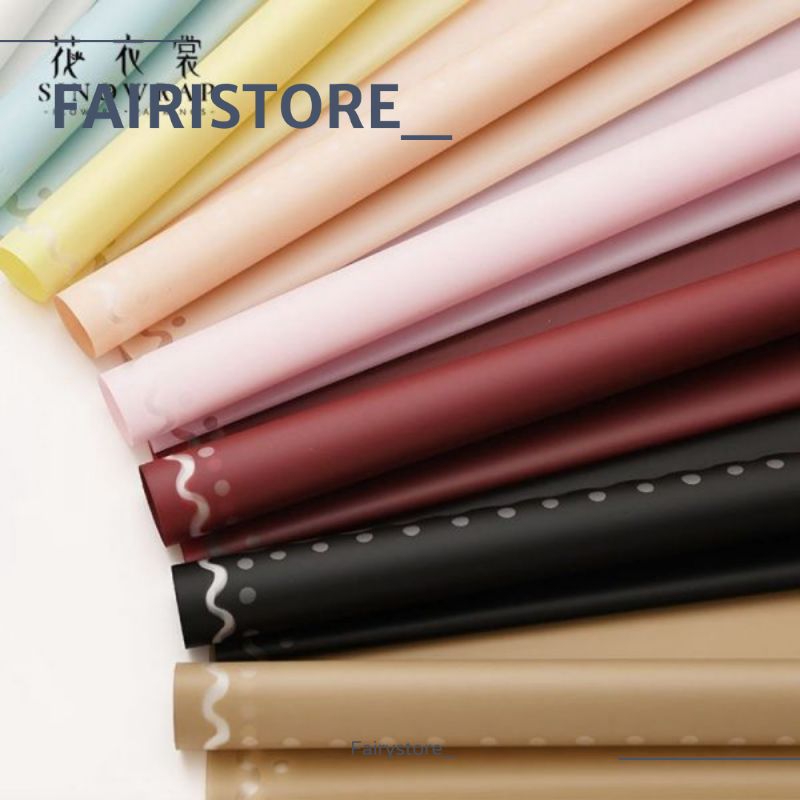 

Kertas Bunga Wave Transparan List Kertas Buket Bunga Wrapping Paper (57×57) — K81