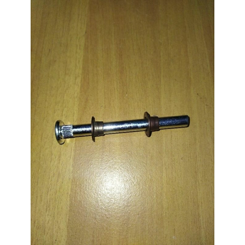 Pen engsel pintu L300 L038