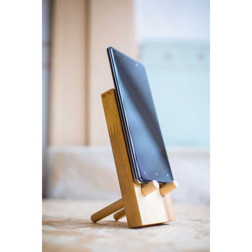 Holder HP Tempat HP Stand HP Minimalis Kayu Aesthetic