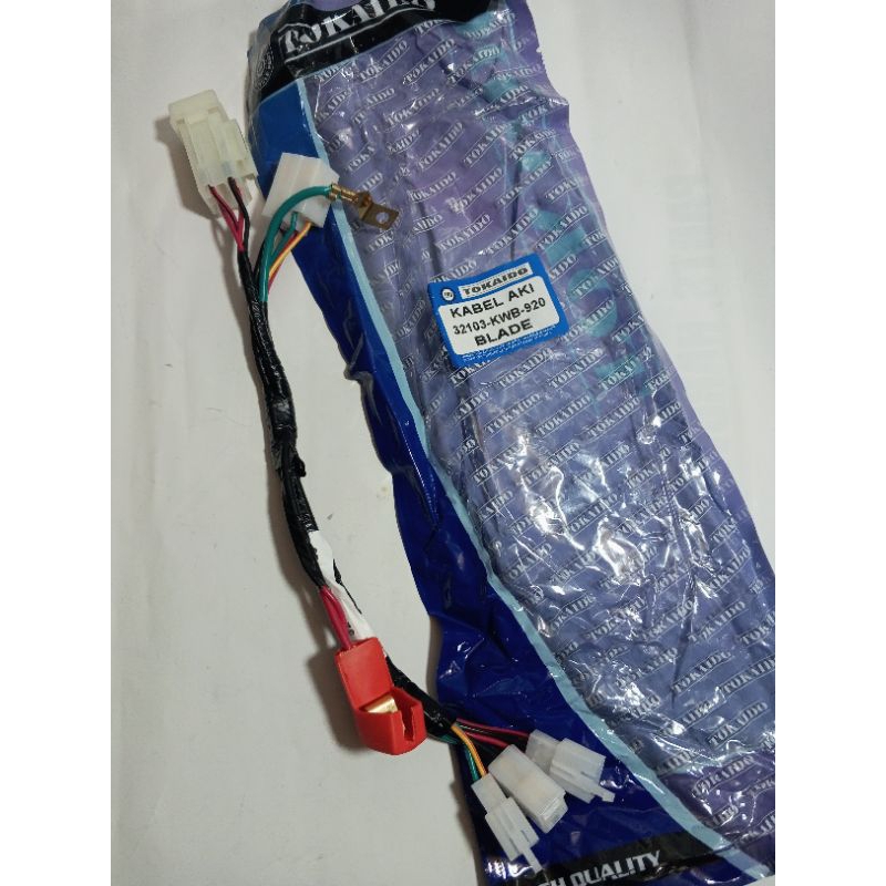 KABEL AKI REVO ABSOLUTE, BLADE TOKAIDO