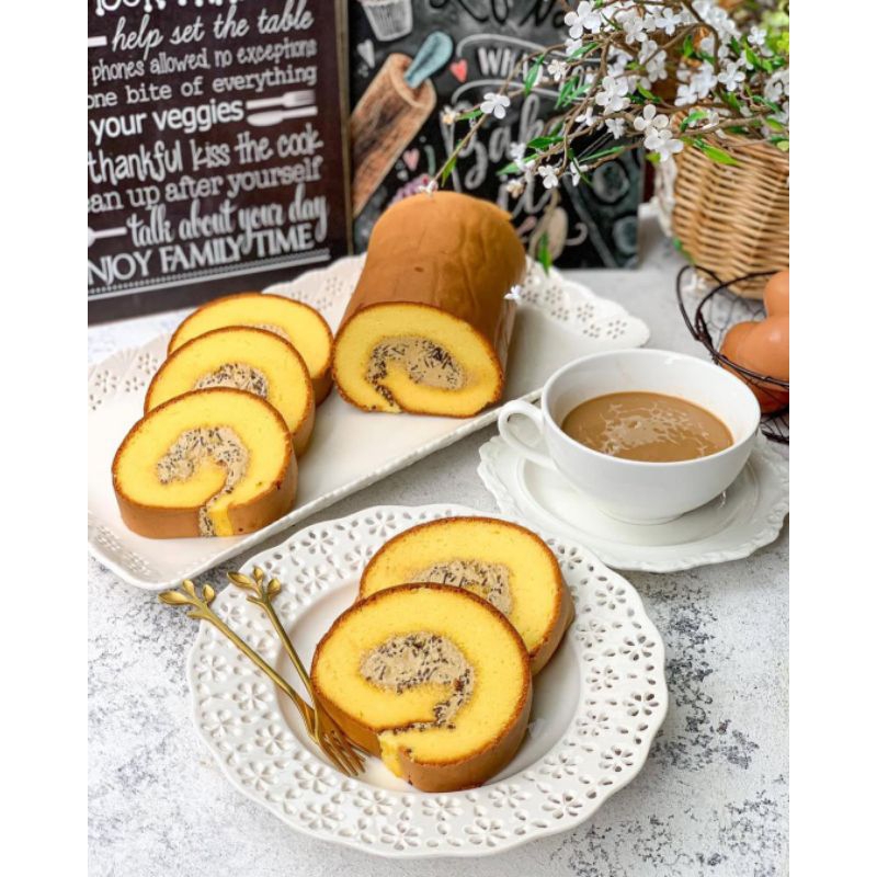 

Bolu Gulung Krim Mesis / Roll Cake Cream Mesis