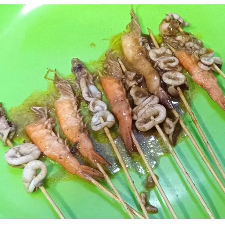 

Sate Seafood Udang Cumi Marinasi Bumbu BBQ isi 10 Tusuk Enak Praktis Tinggal Bakar / Hotplate / Goreng