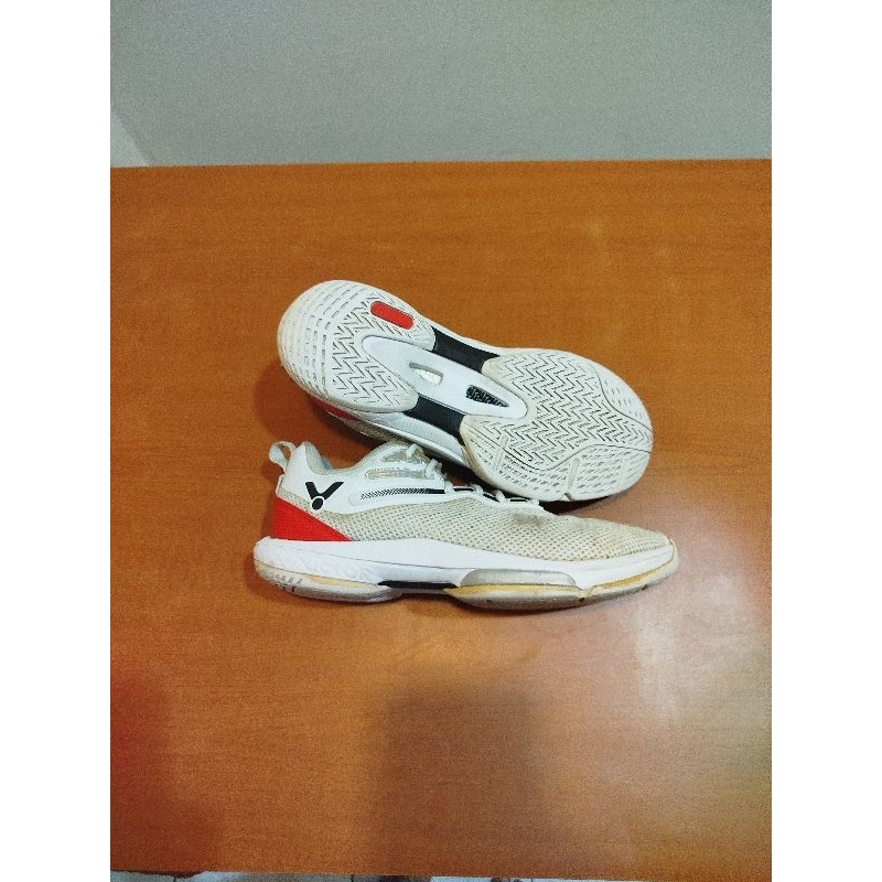 Sepatu Badminton P9600 Original Size 41, 26,5 cm Second Bekas Victor P9600